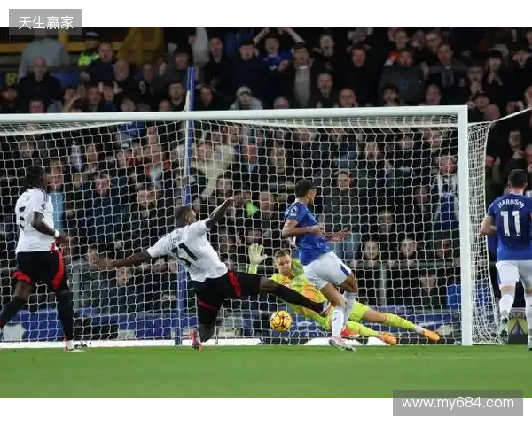 富勒姆2-2利物浦全场数据：控球率46开，射门8-10，射正2-2