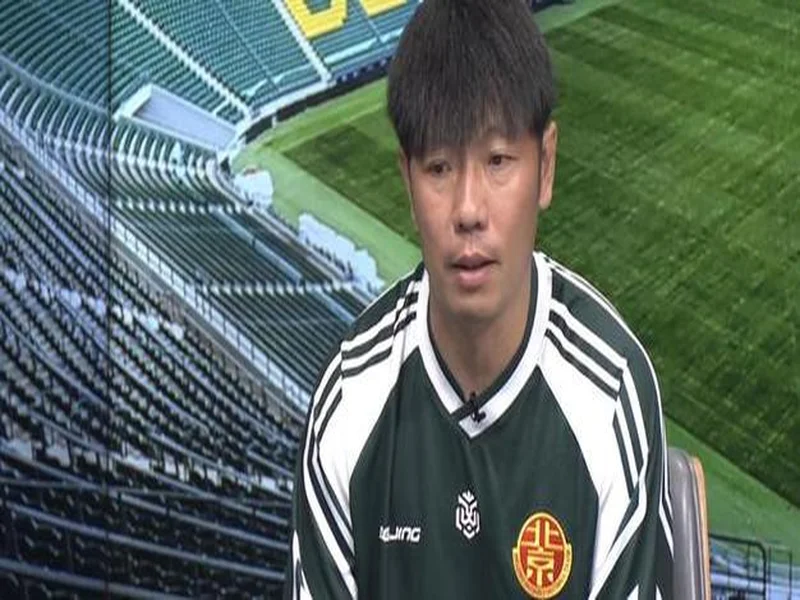 蒙哥马利谈张稀哲：我记得他当时踢我很狠，我也原谅了