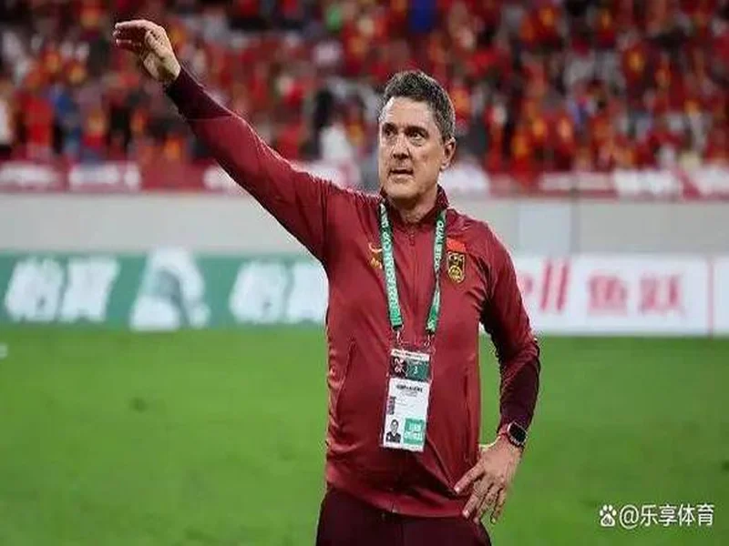 不踢国足！马卡：中国队曾提出比赛意向，但西班牙最终选择伊拉克